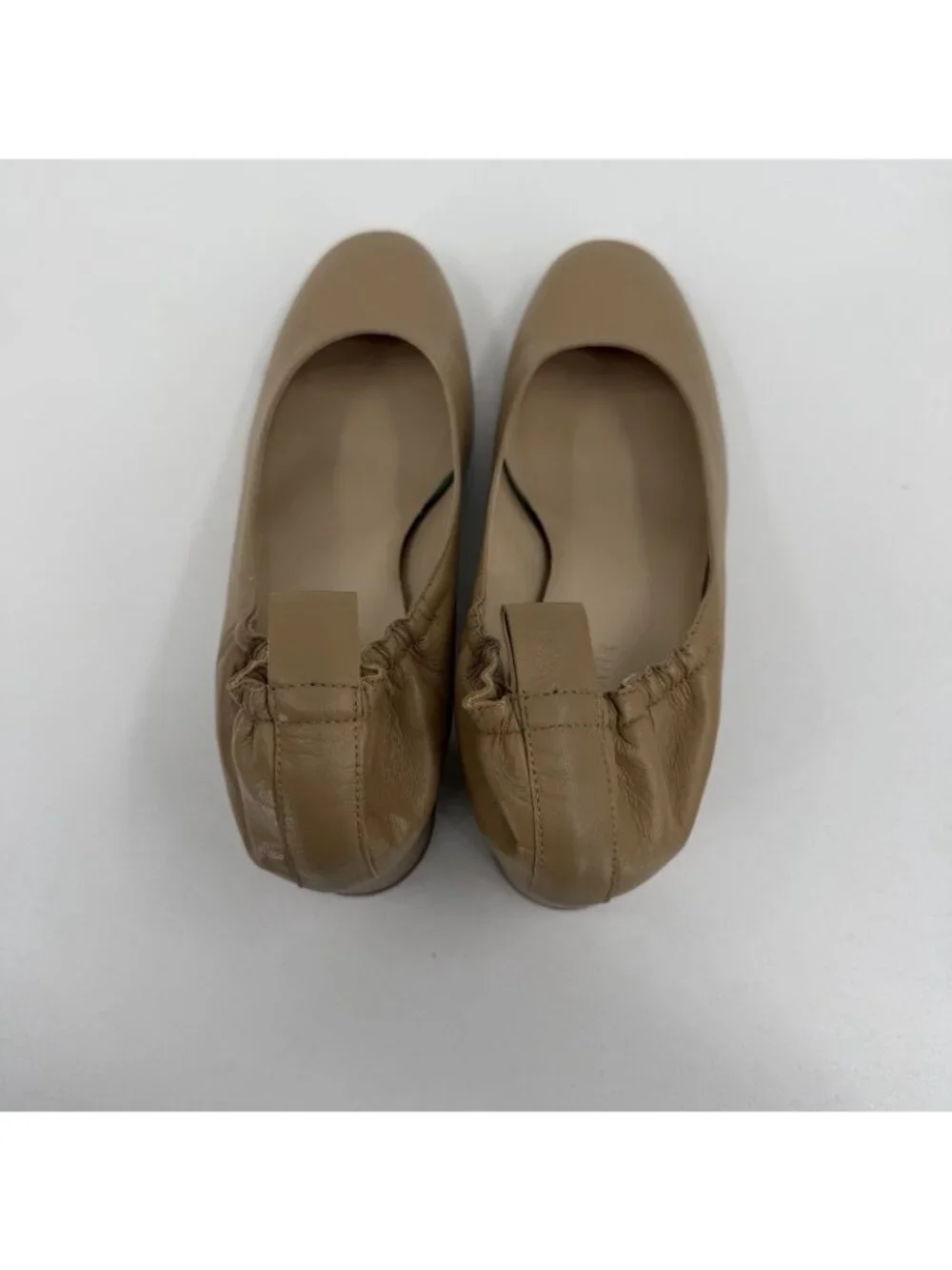 Everlane Italian Leather Day Heel Light Taupe 8.5 Women's Elastic Back Comfort